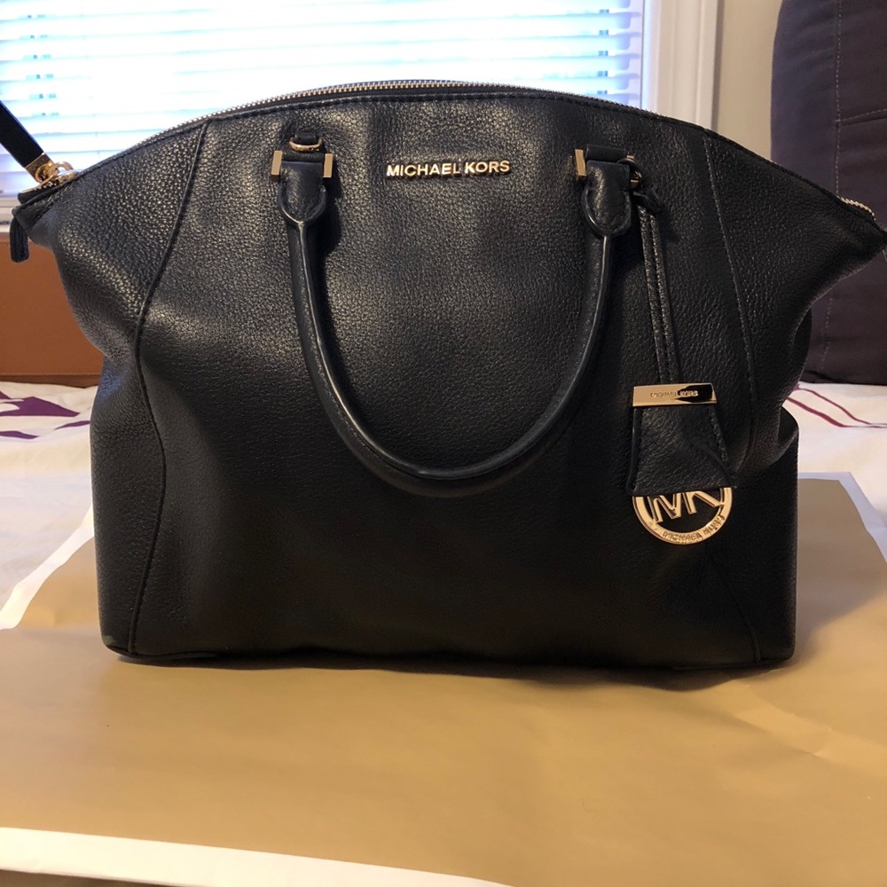Michael Kors Large Riley Satchel